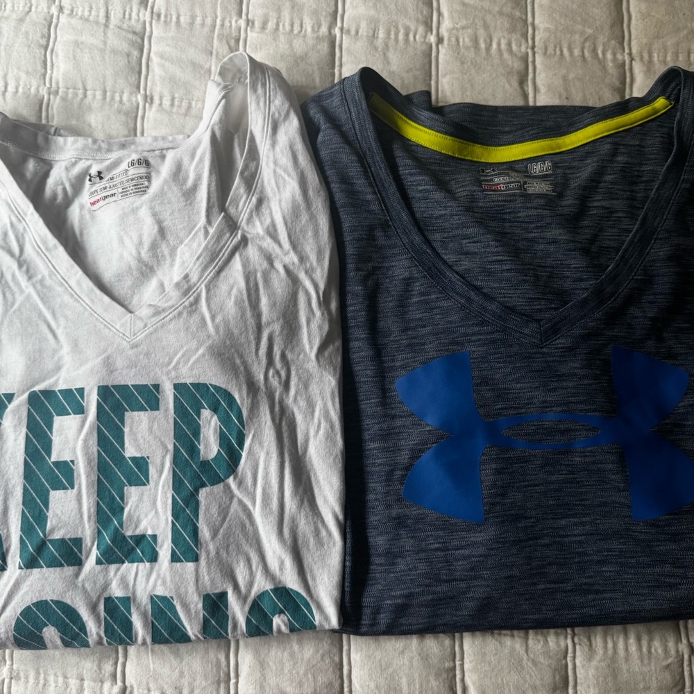 Under Armour Women’s Workout V-Neck Tees